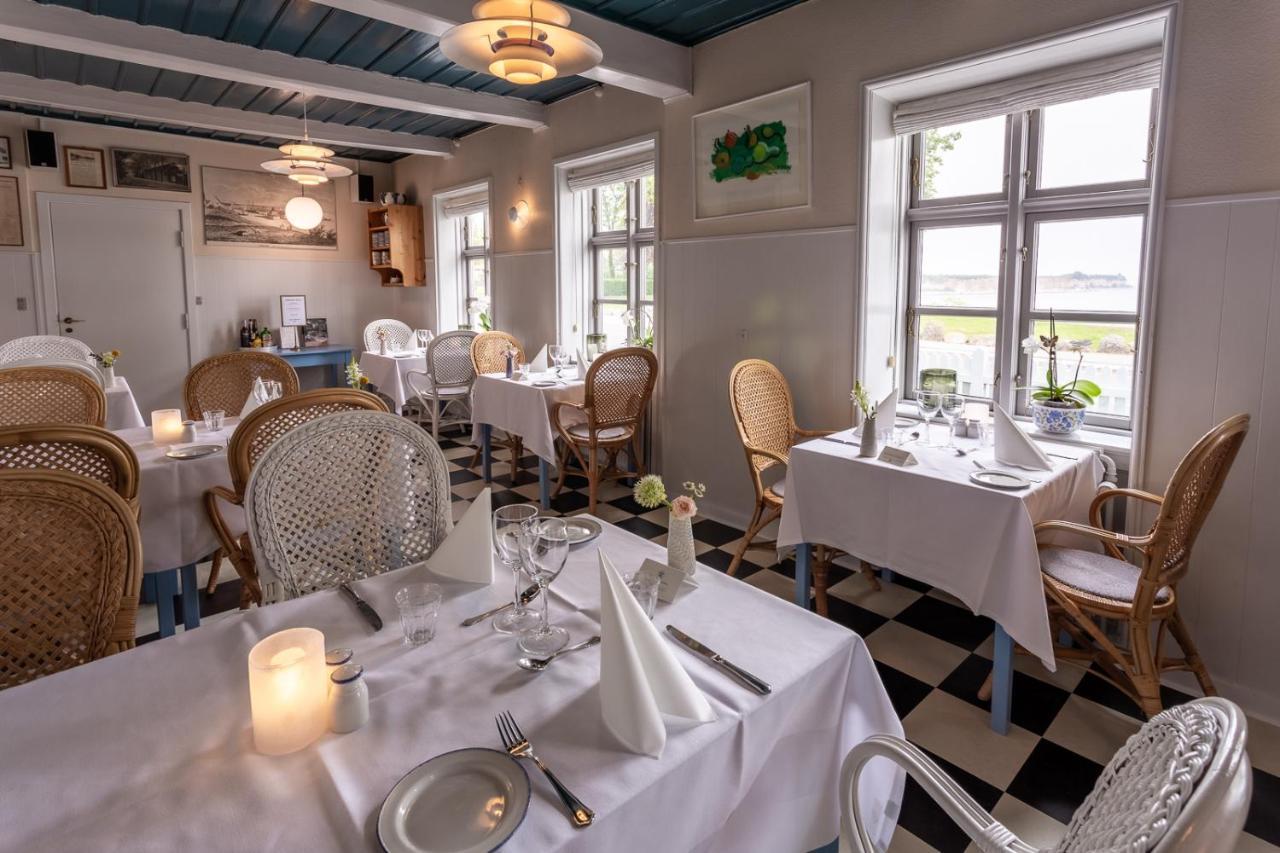 Kridthuset Stevns Klint Hotel Rødvig Exterior foto